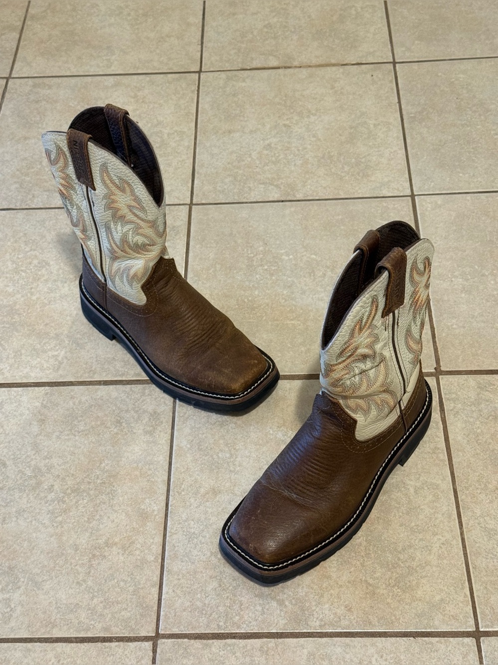Justin Boots WK4683 Men 6D Big Boy Square Toe Leather Western Work Boots Brown